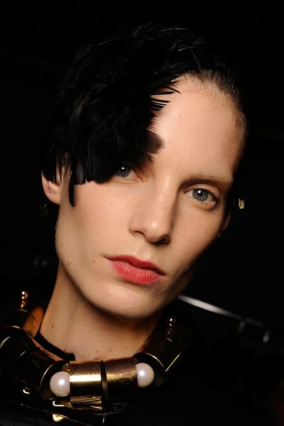 Look 12
